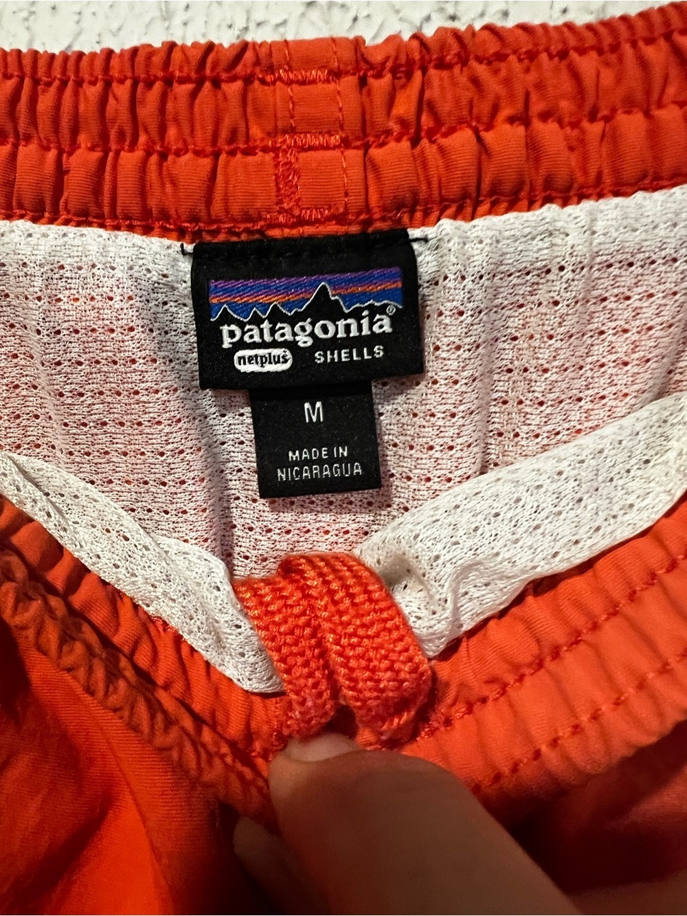 Patagonia Orange Baggies shorts size medium - Picture 6 of 11